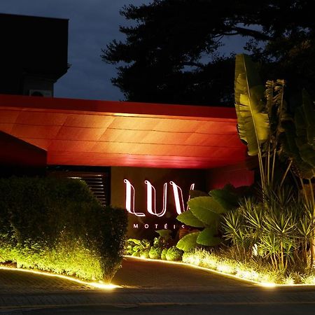 Luv Motel Жоїнвіль Екстер'єр фото